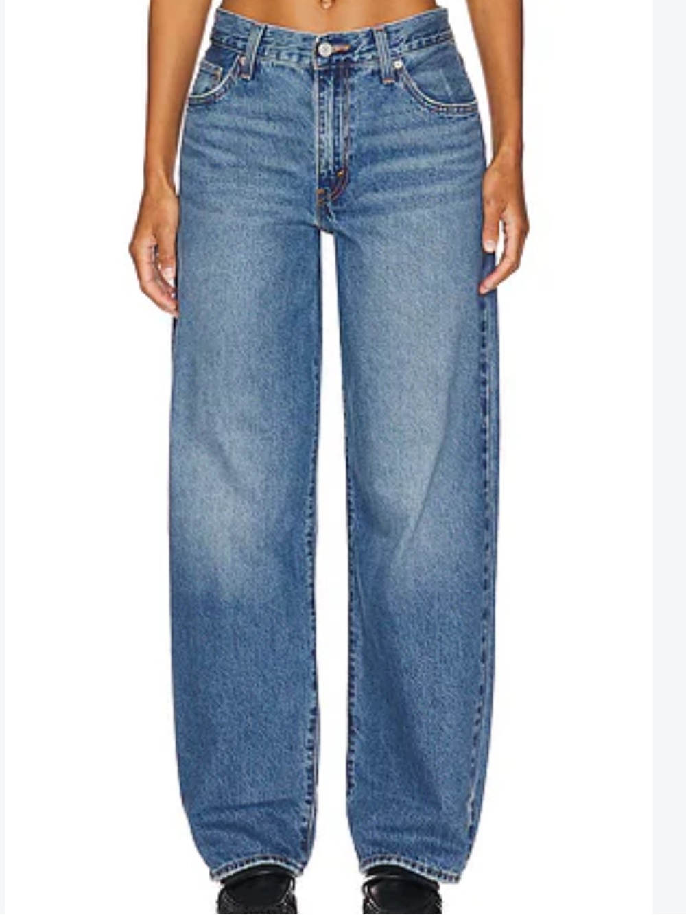 Levi’s Baggy Dad Jean